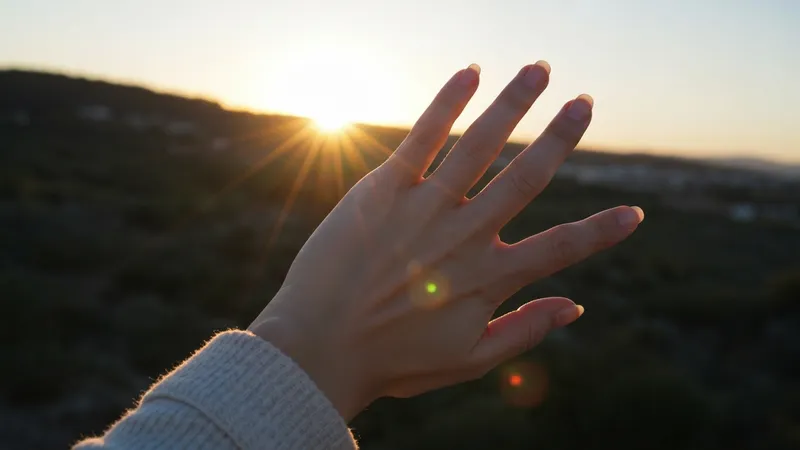 Bague émeraude et santé : bienfaits physiques